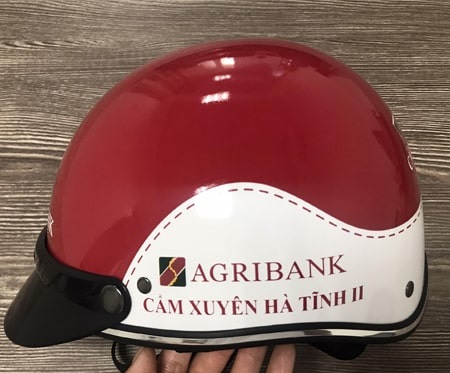 Mũ bảo hiểm quà tặng in logo doanh nghiệp – Mẫu nón bảo hiểm quà tặng ngân hàng Agribank