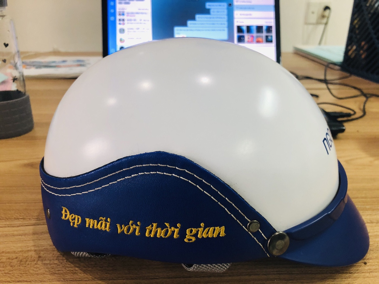 Nón bảo hiểm in logo thẩm mỹ viện Ngọc Dung