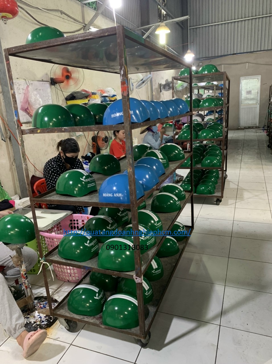 mủ bảo hiểm quảng cáo in logo thương  hiệu vinafone