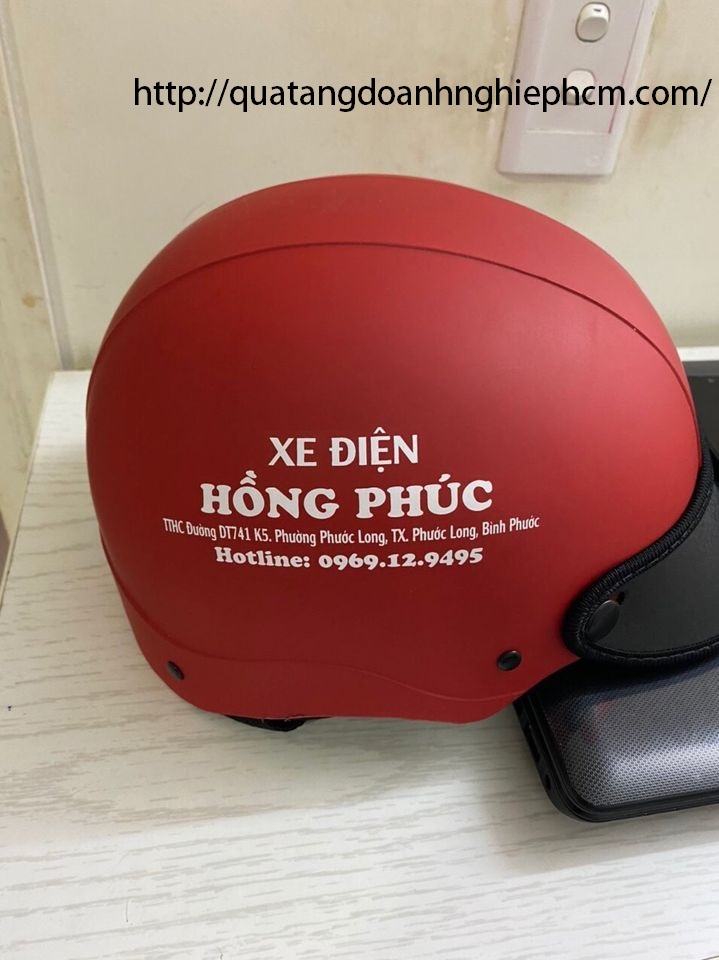 nón bảo hiểm quà tặng in logo công ty xe điện Hồng Phúc 